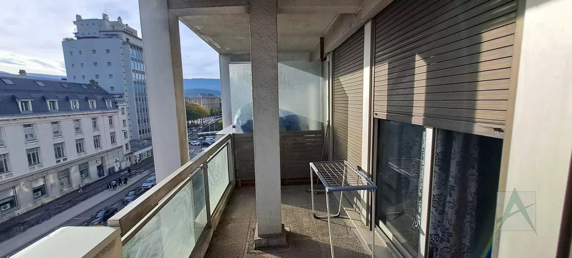 Appartement 1 pièce - 41m² - CHAMBERY