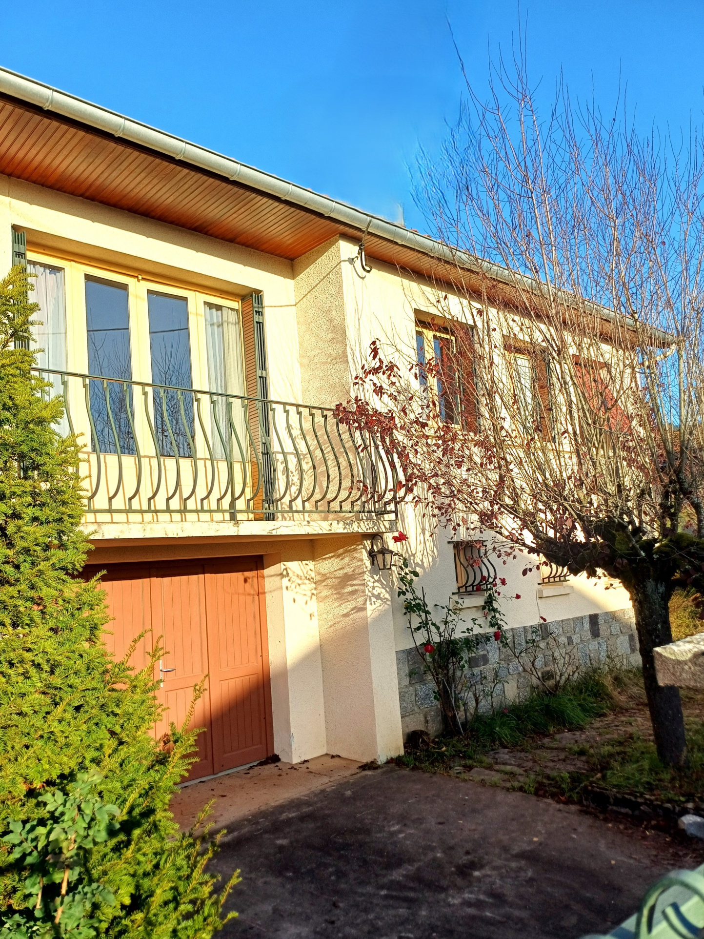 Maison 4 pièces - 85m² - THIERS