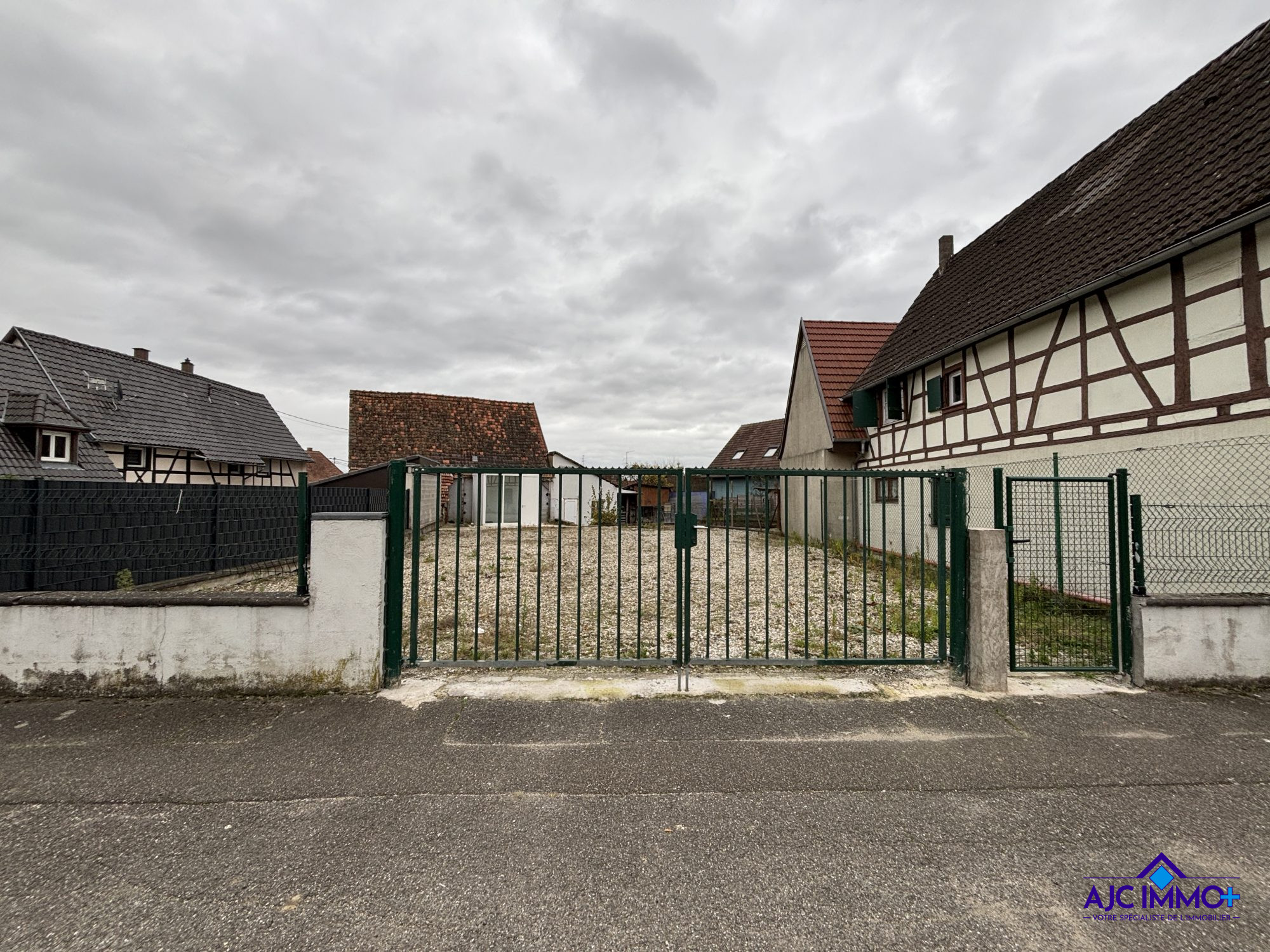 Terrain  - 380m² - WEYERSHEIM