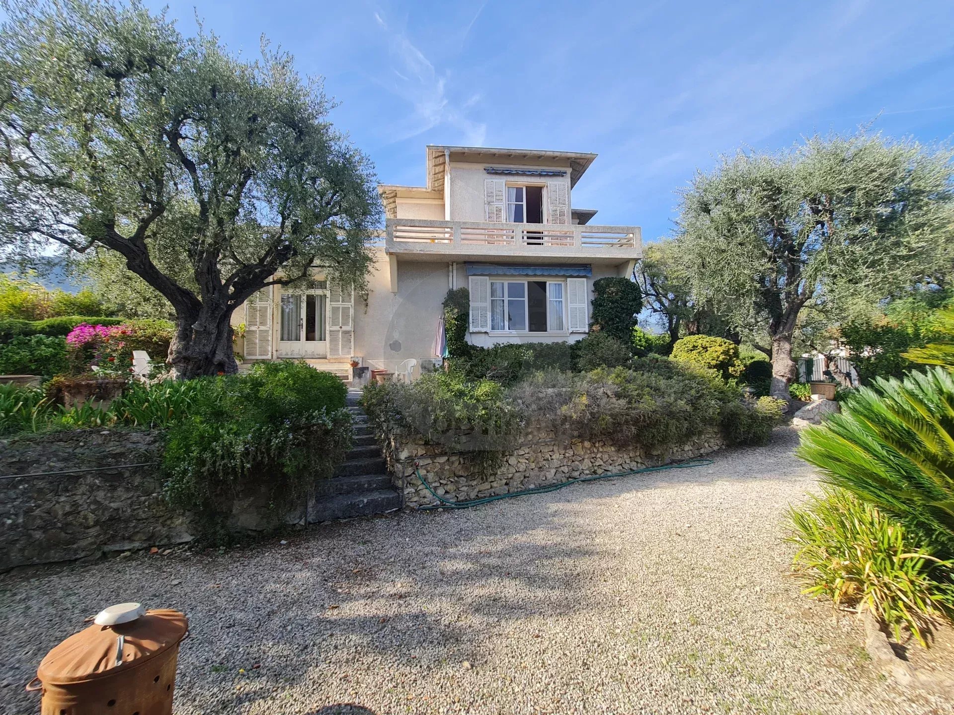 Maison 8 pièces - 170m² - ROQUEBRUNE CAP MARTIN