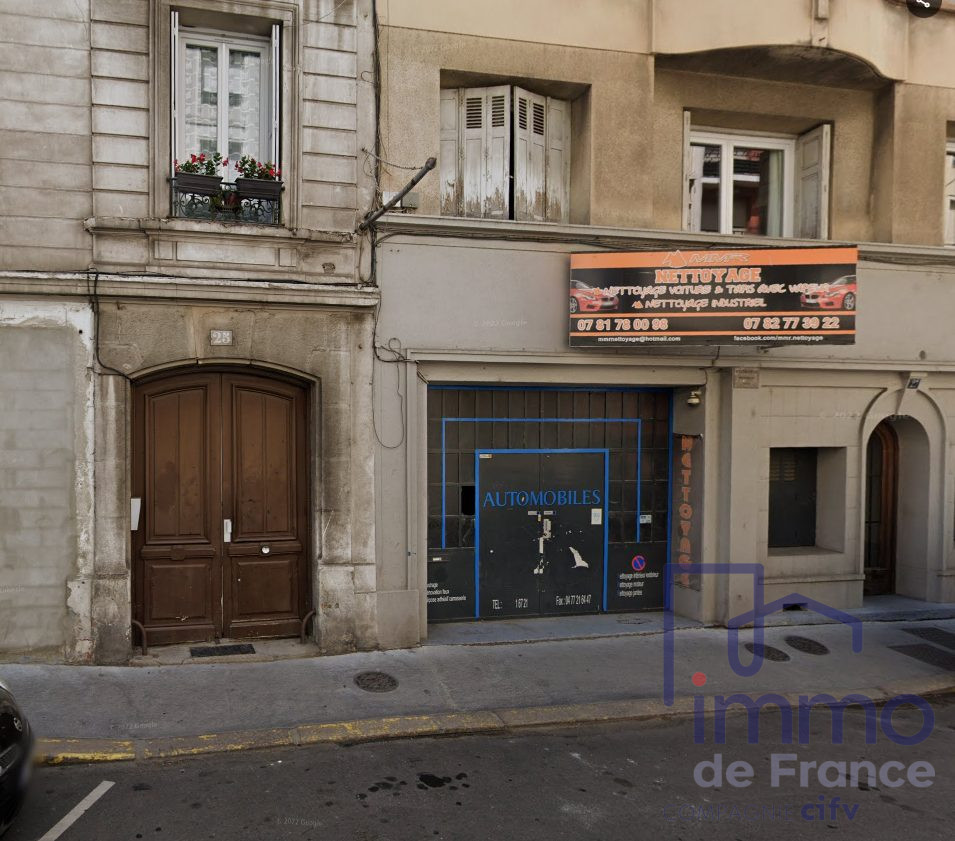 Local commercial  - 150m² - ST ETIENNE