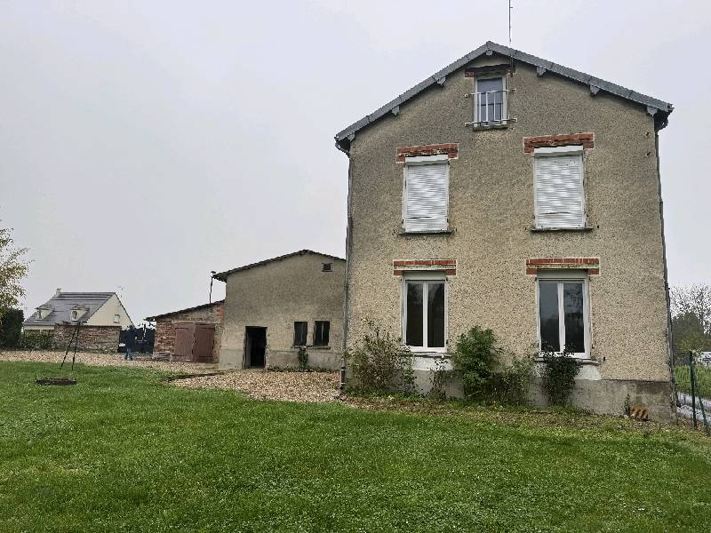 Maison 7 pièces - 110m² - FERE CHAMPENOISE