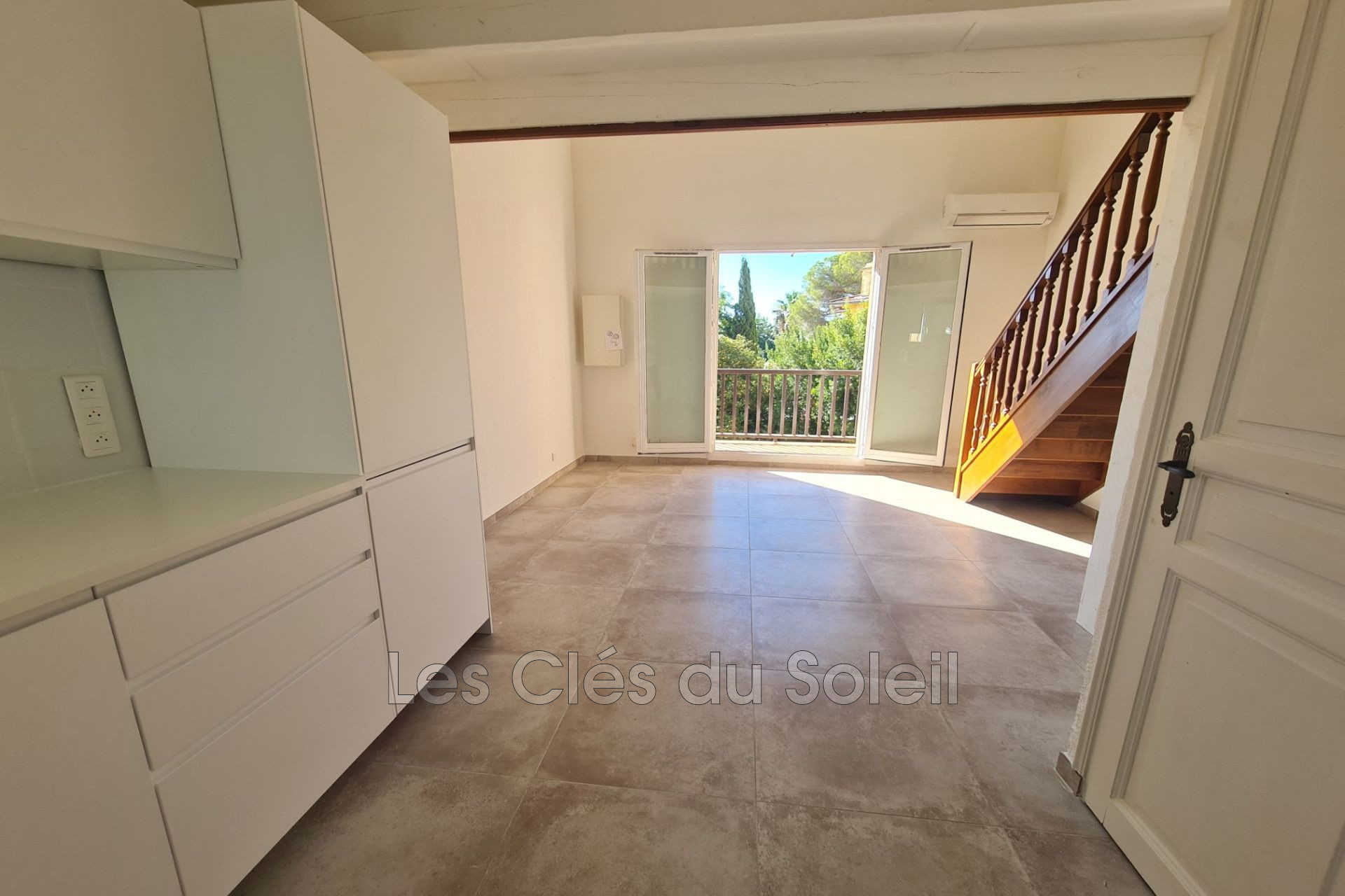 Appartement 1 pièce - 31m² - HYERES