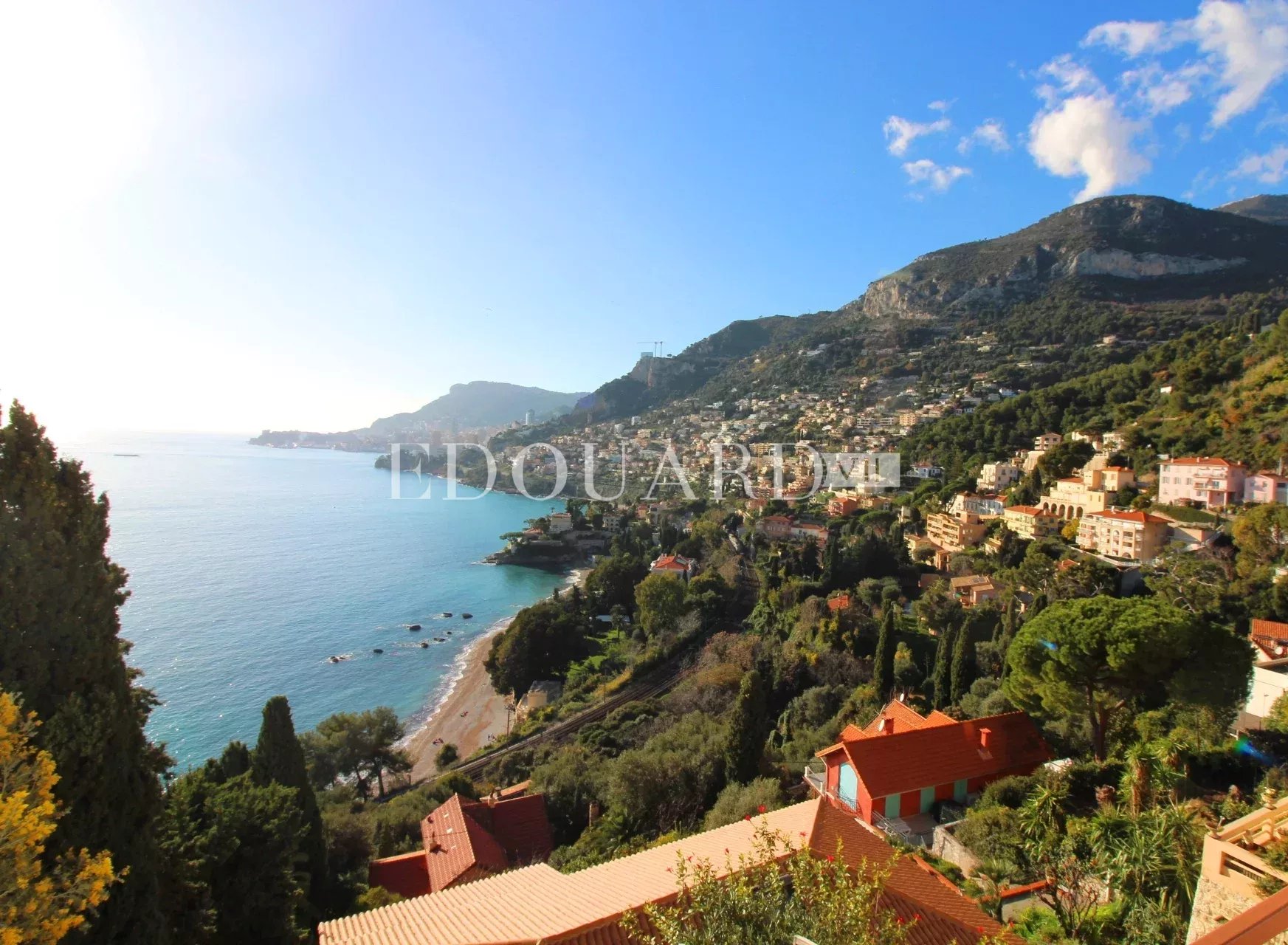 Maison 8 pièces - 140m² - ROQUEBRUNE CAP MARTIN