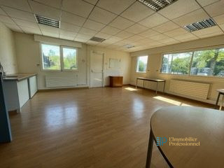 Local Professionnel  - 120m² - PLOEMEUR