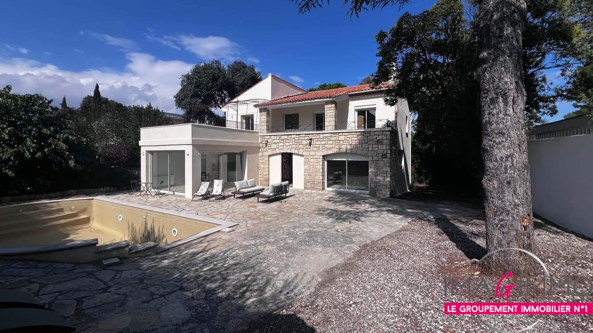 Maison 8 pièces - 270m² - CASTELNAU LE LEZ