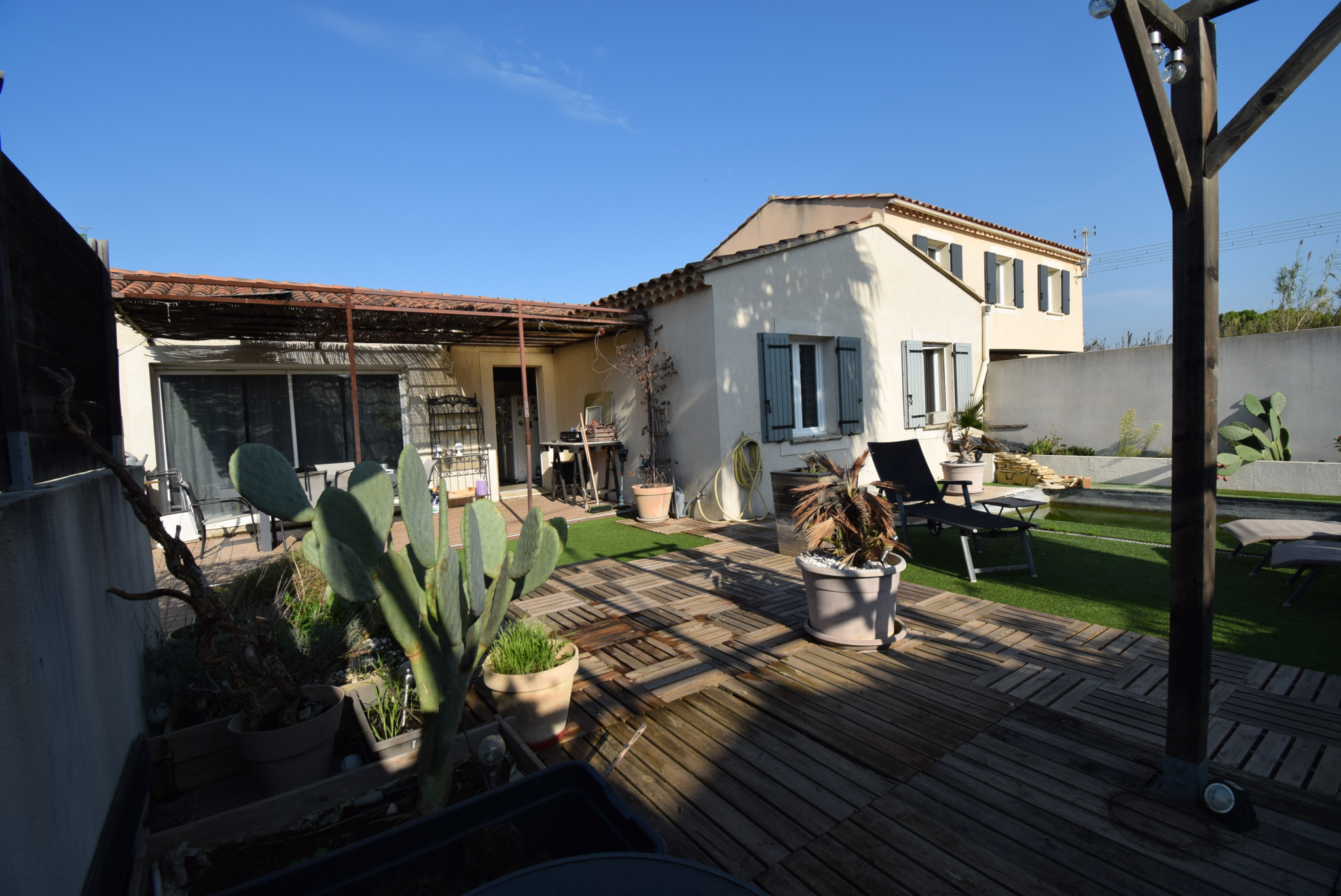 Maison 4 pièces - 99m² - JONQUERETTES