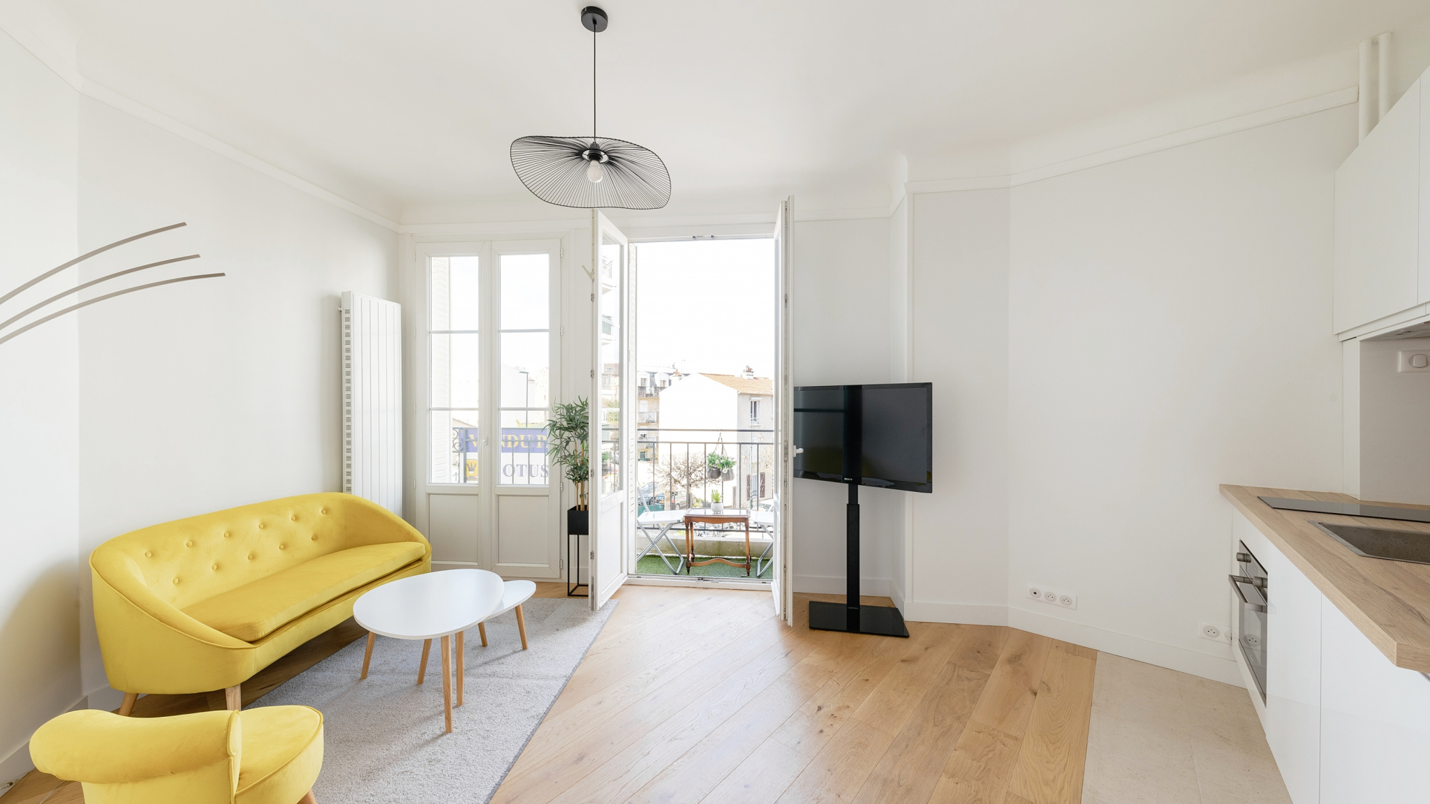 Appartement 3 pièces - 52m² - COURBEVOIE