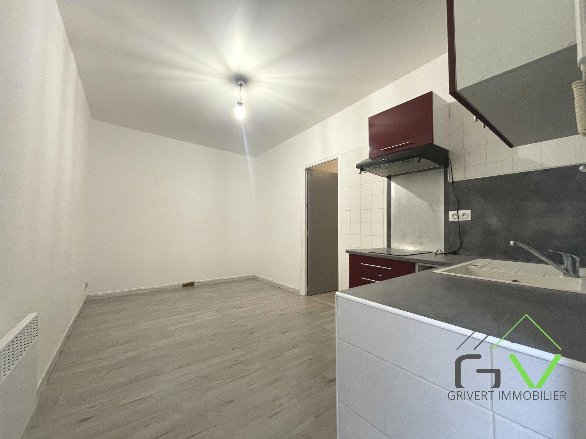 Appartement 2 pièces - 25m² - NIMES