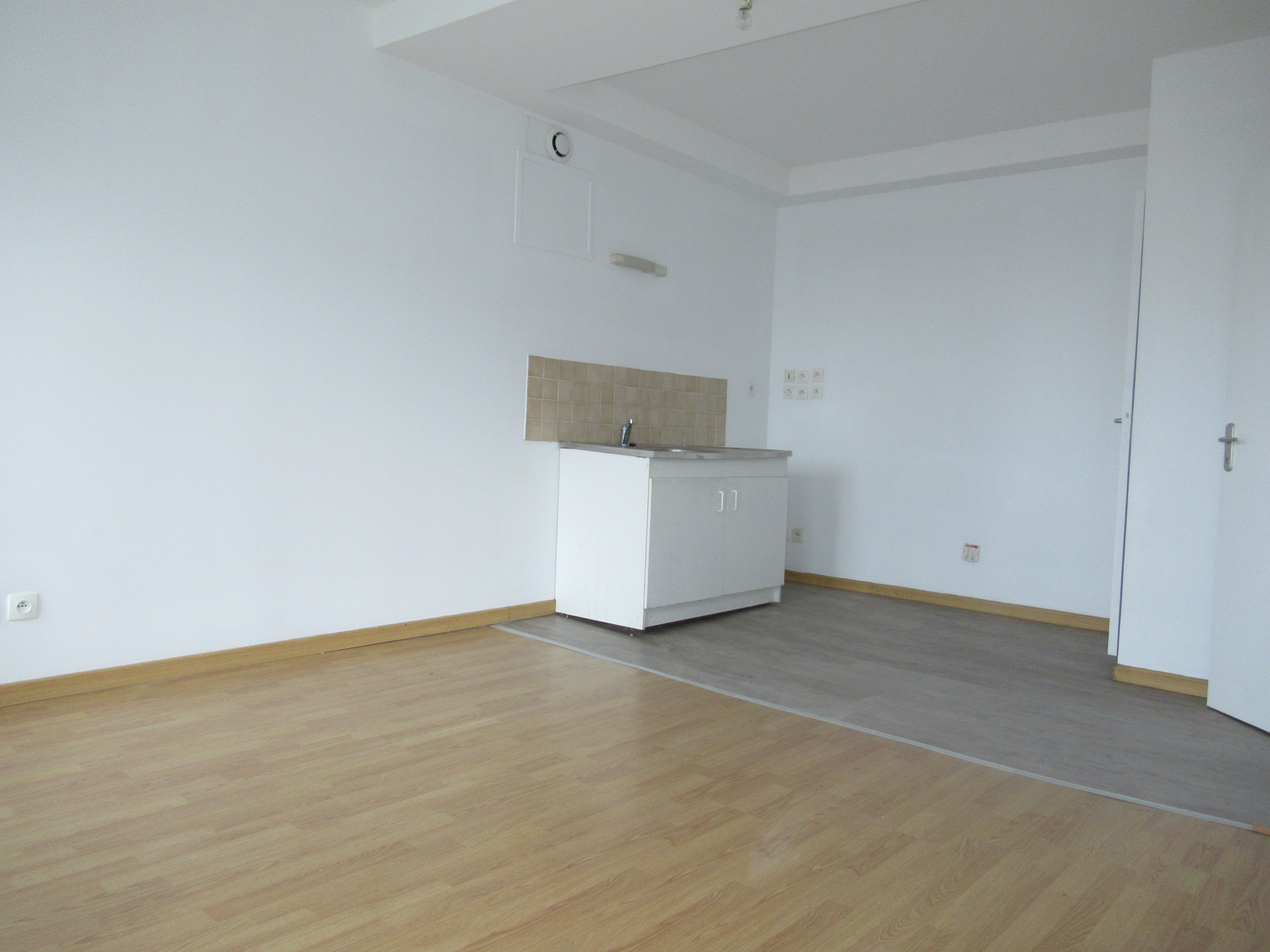 Appartement 3 pièces - 42m² - LA FERTE MACE