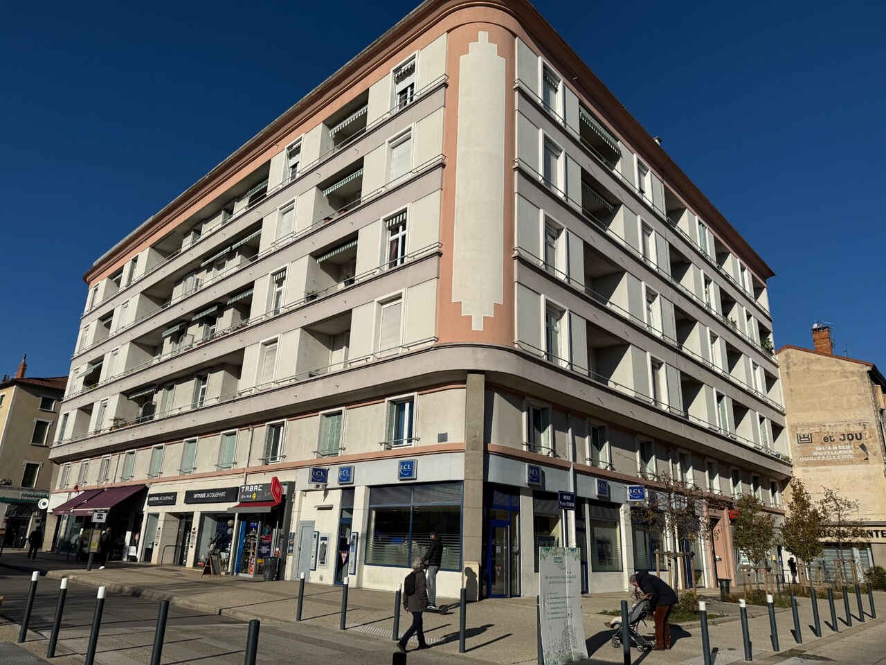 Appartement 5 pièces - 151m² - ROMANS SUR ISERE