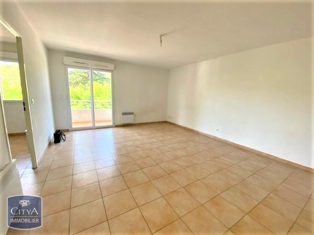 Appartement 3 pièces - 63m² - CHATEAU ARNOUX ST AUBAN