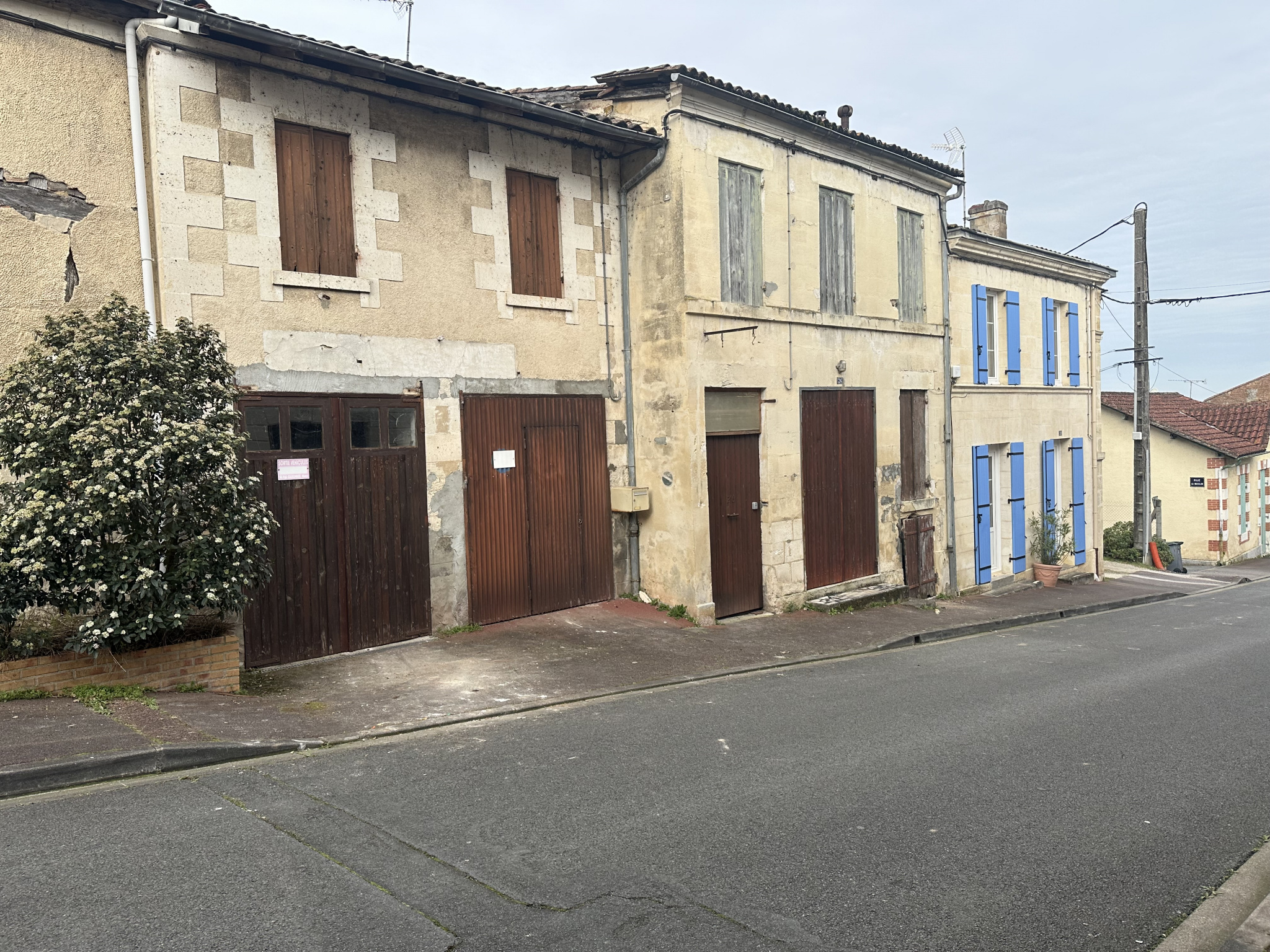 Maison 7 pièces - 107m² - LA ROCHE CHALAIS