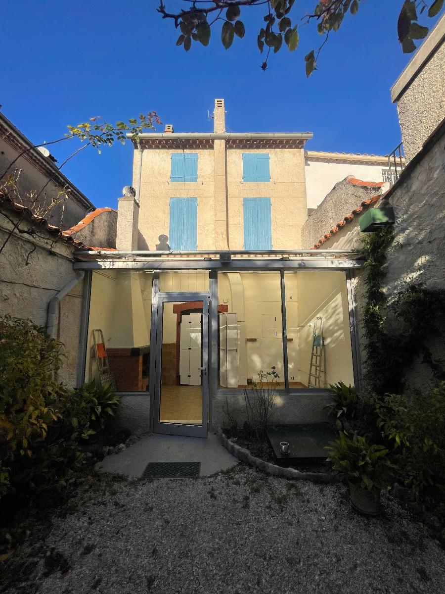 Maison 3 pièces - 97m² - ST MAXIMIN LA STE BAUME