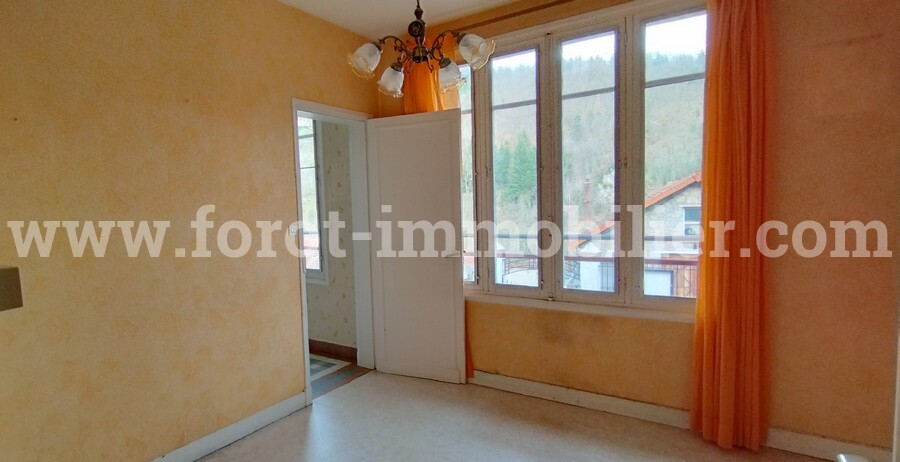 Appartement 4 pièces - 47m² - ST MARTIN DE VALAMAS