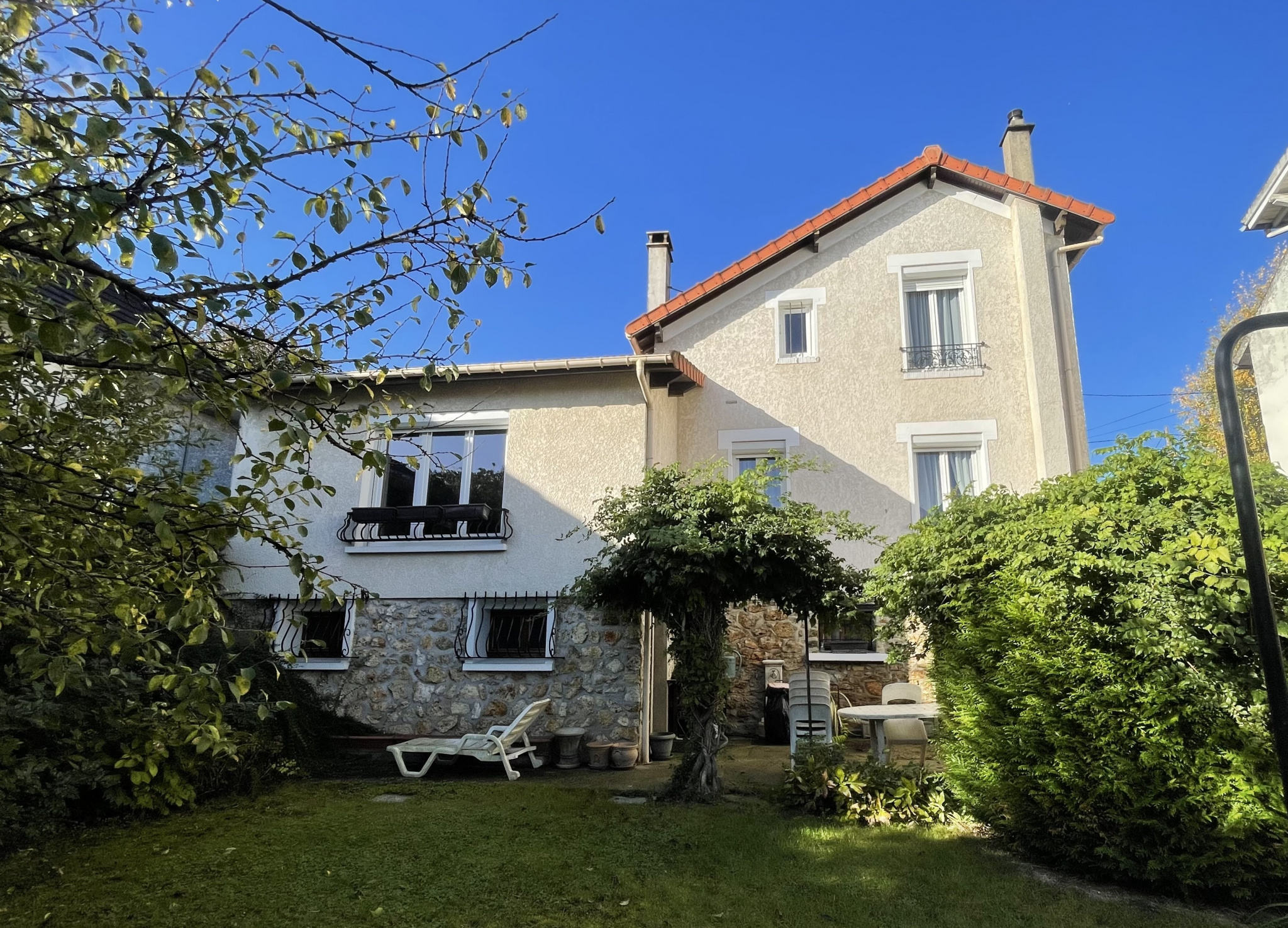 Maison 6 pièces - 113m² - VILLENEUVE LE ROI