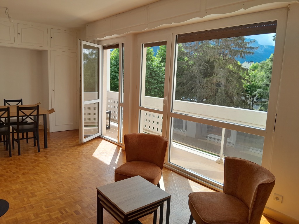 Appartement 2 pièces - 54m² - ANNECY