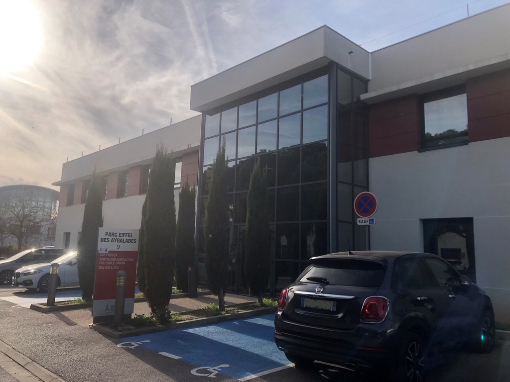 Local Professionnel  - 2 955m² - MARSEILLE  - 14ème