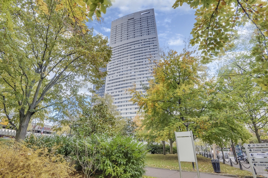 Local Professionnel  - 2 548m² - COURBEVOIE