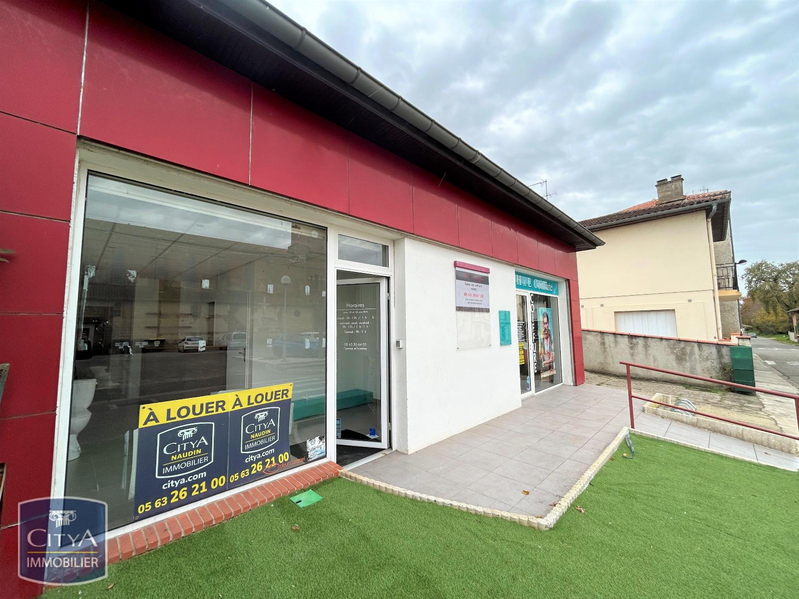 Local Professionnel  - 47m² - MEAUZAC