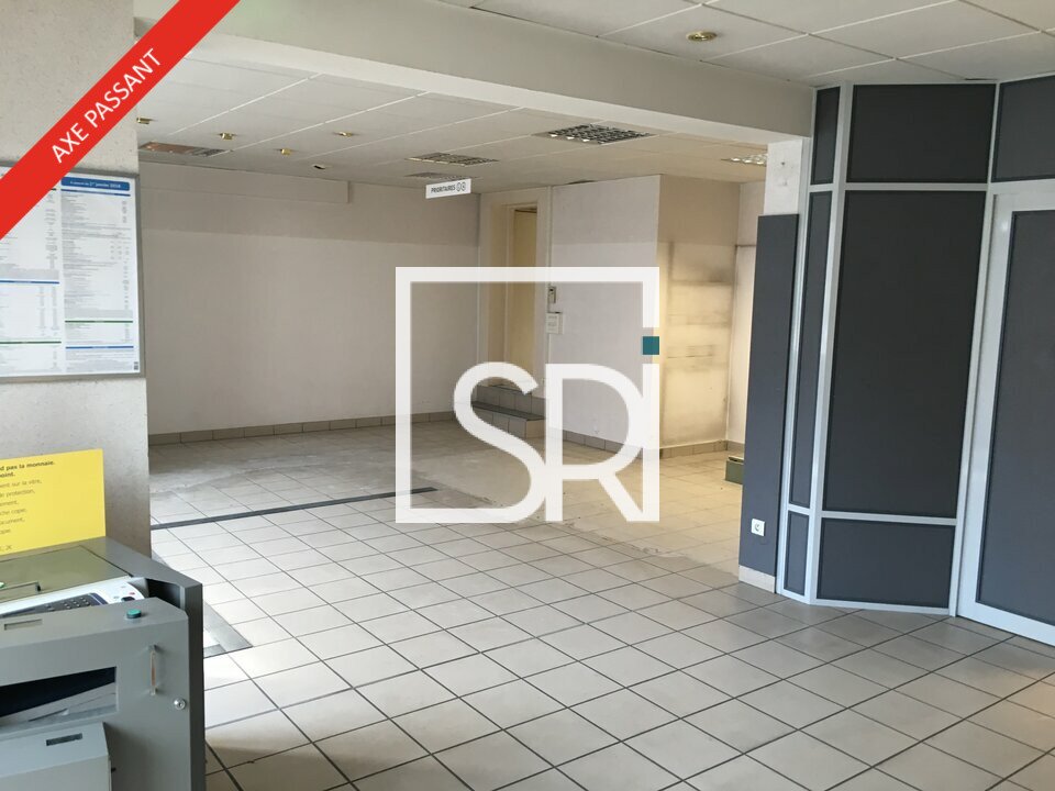 Local commercial  - 142m² - CLERMONT FERRAND