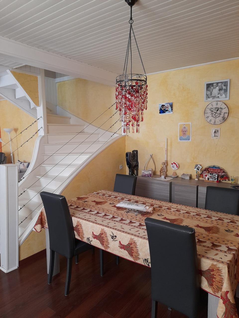 Maison 5 pièces - 94m² - BOURG DE THIZY