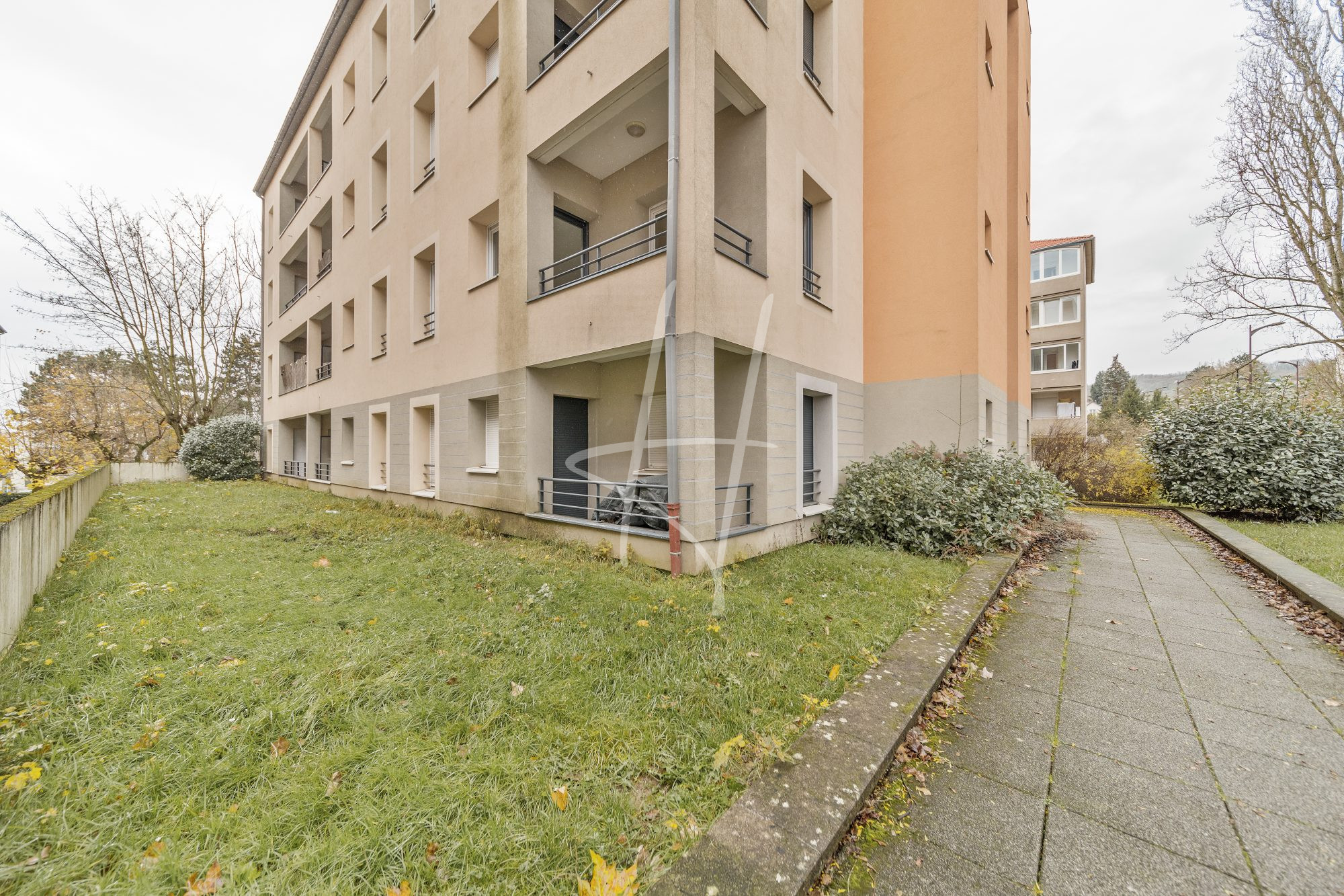 Appartement 2 pièces - 53m² - THIONVILLE