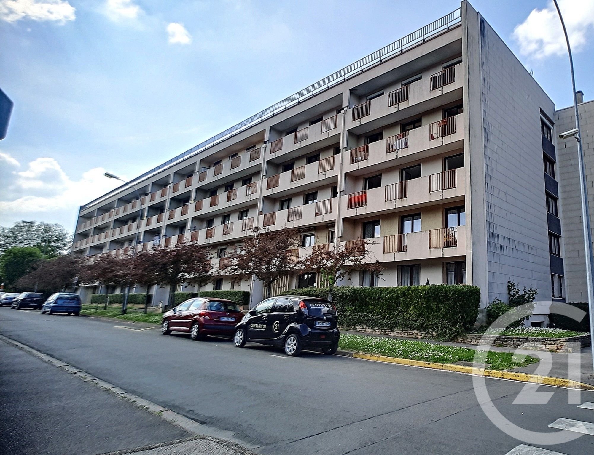 Appartement 4 pièces - 78m² - CREPY EN VALOIS