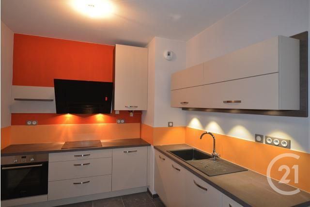 Appartement 3 pièces - 84m² - MOULINS