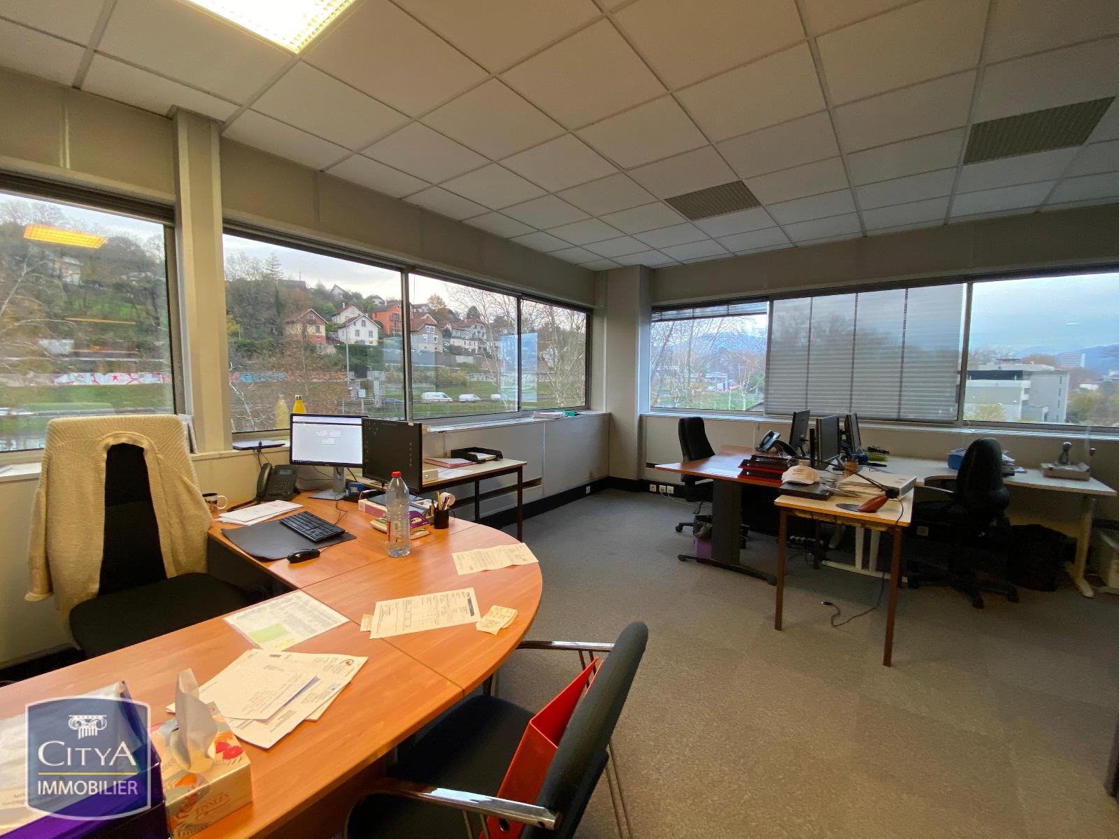 Local Professionnel  - 162m² - CHAMBERY