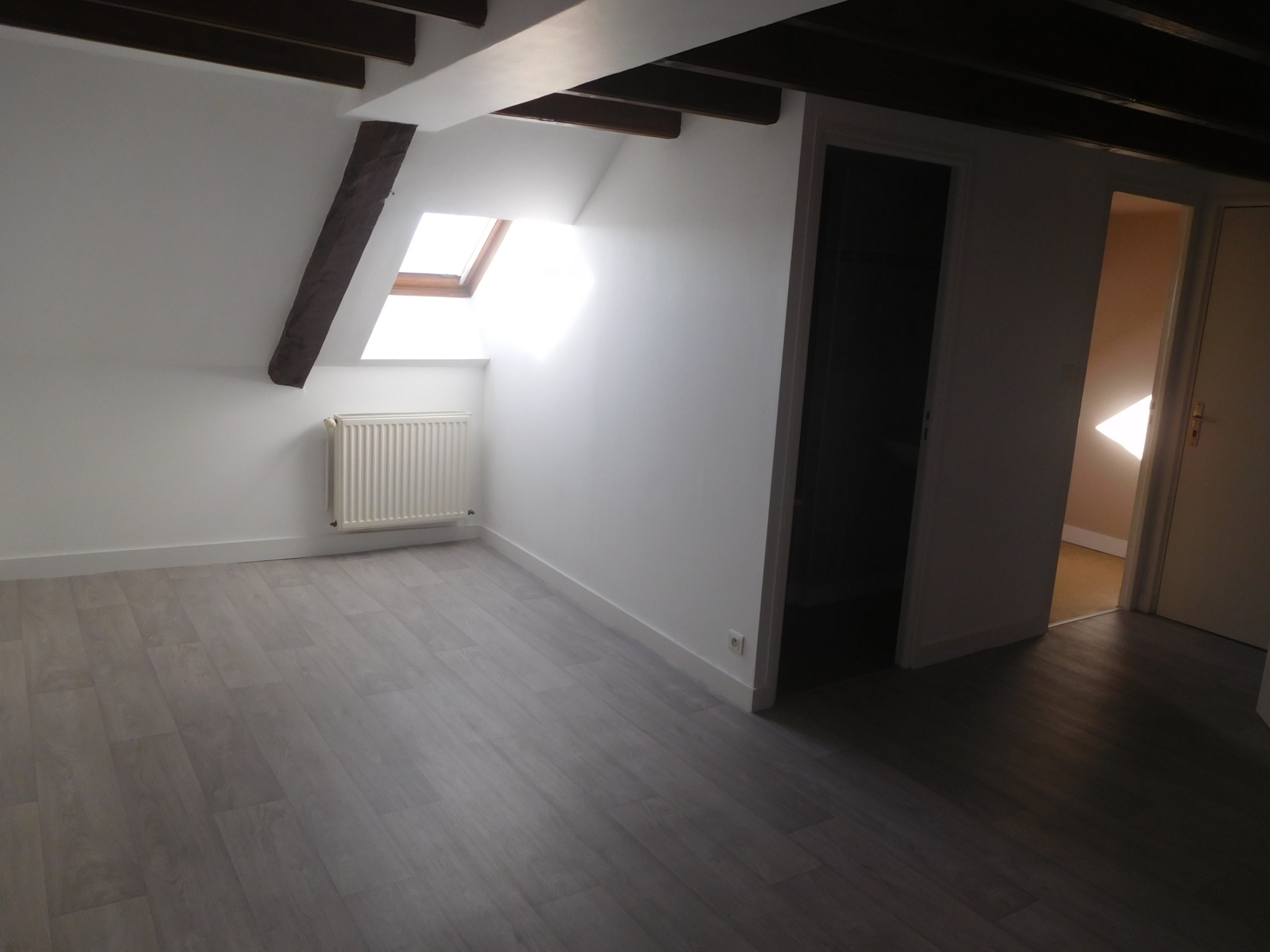 Appartement 2 pièces - 34m² - ST YRIEIX LA PERCHE