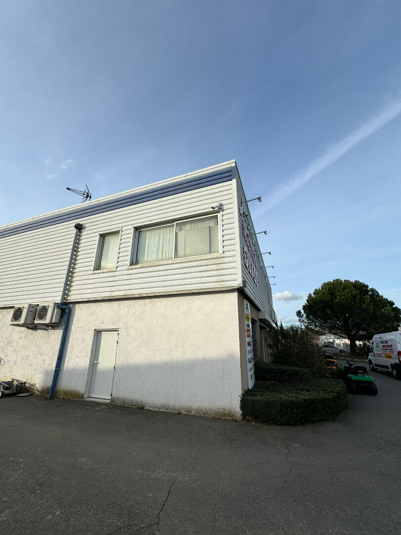 Local Professionnel  - 103m² - MURET