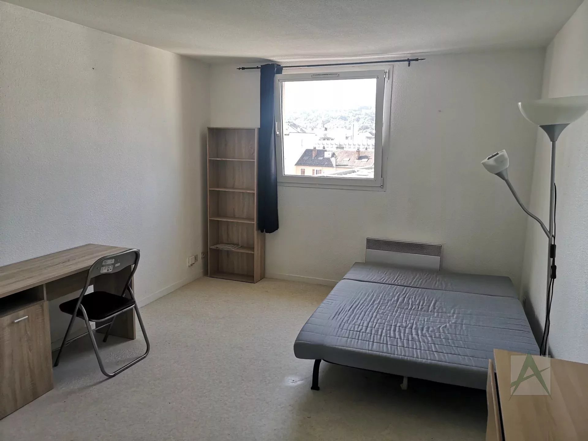 Appartement 1 pièce - 18m² - CHAMBERY