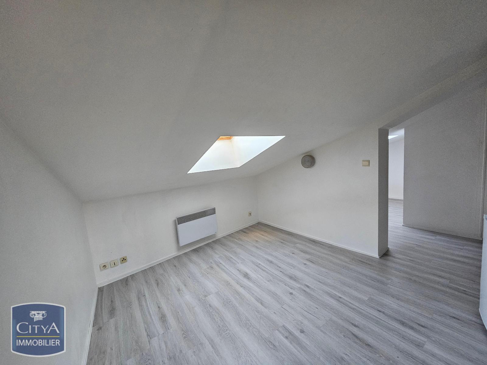 Appartement 1 pièce - 15m² - POITIERS