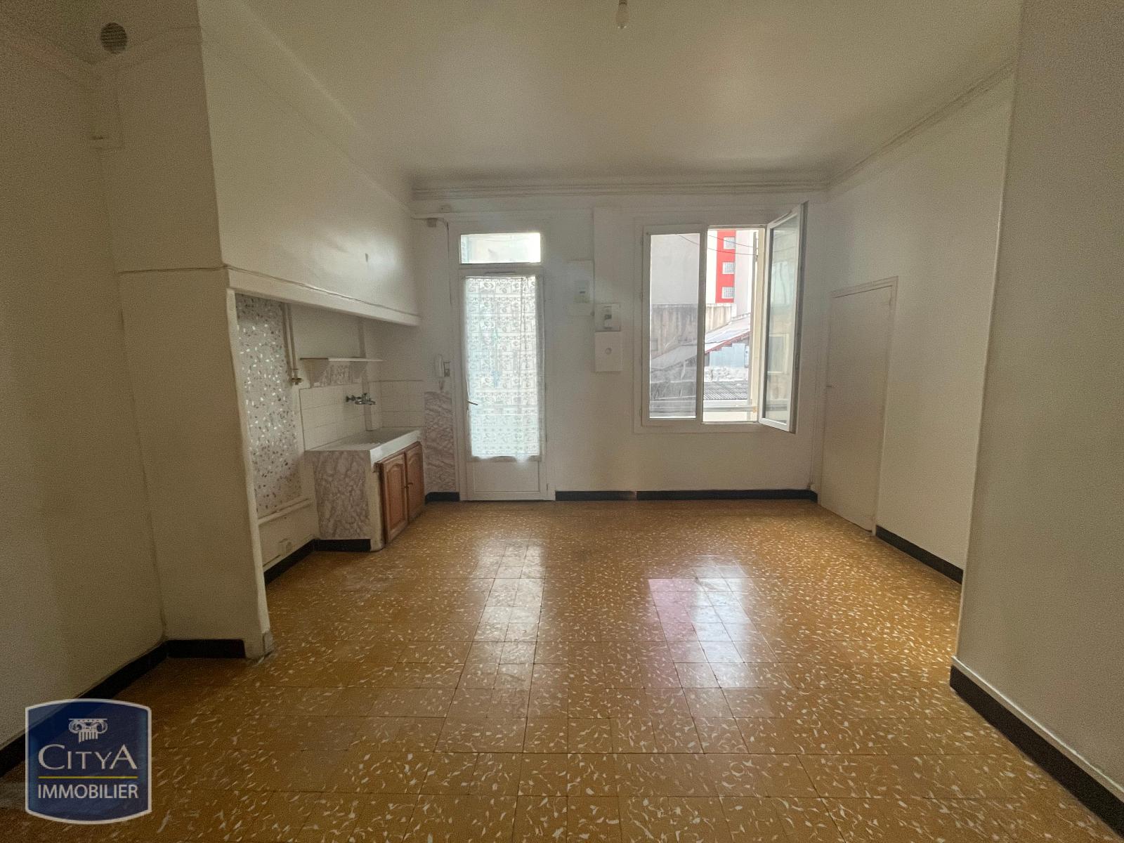 Appartement 3 pièces - 41m² - MARSEILLE  - 5ème