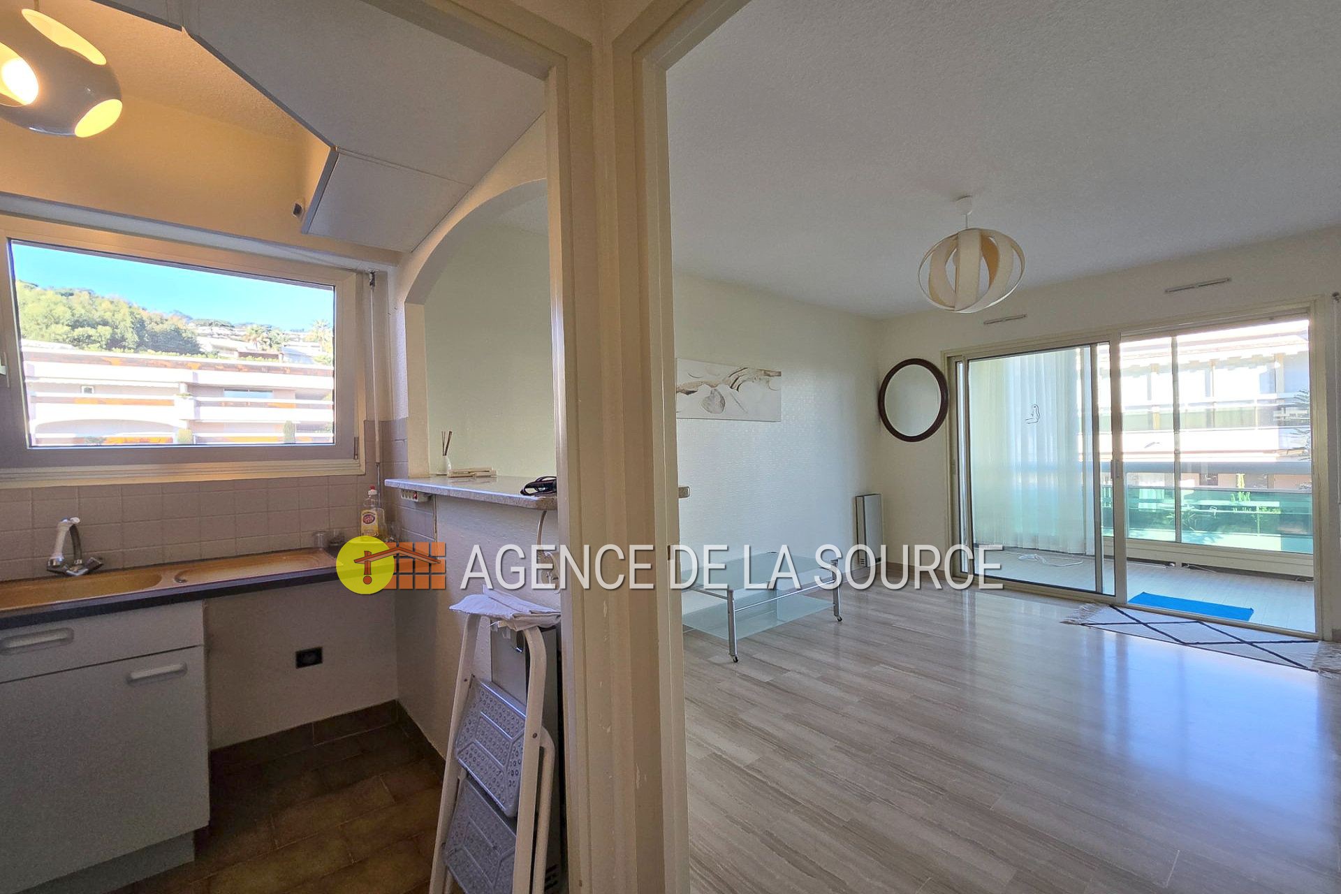 Appartement 2 pièces - 28m² - CANNES