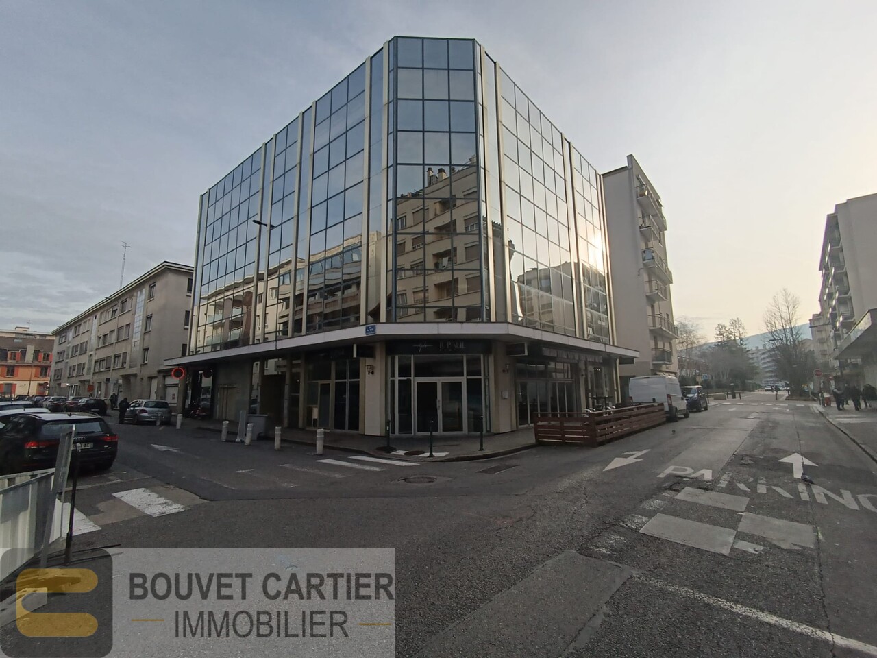 Local commercial  - 86m² - ANNEMASSE