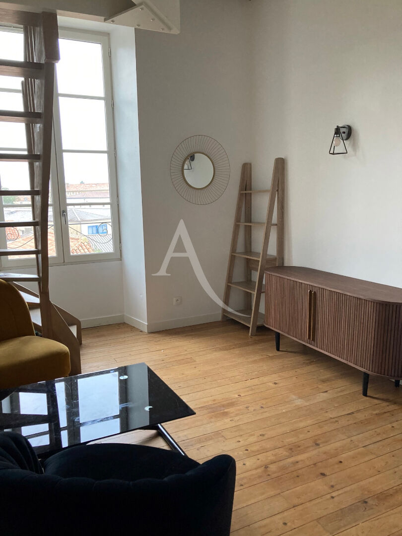 Appartement 1 pièce - 23m² - FONTENAY LE COMTE