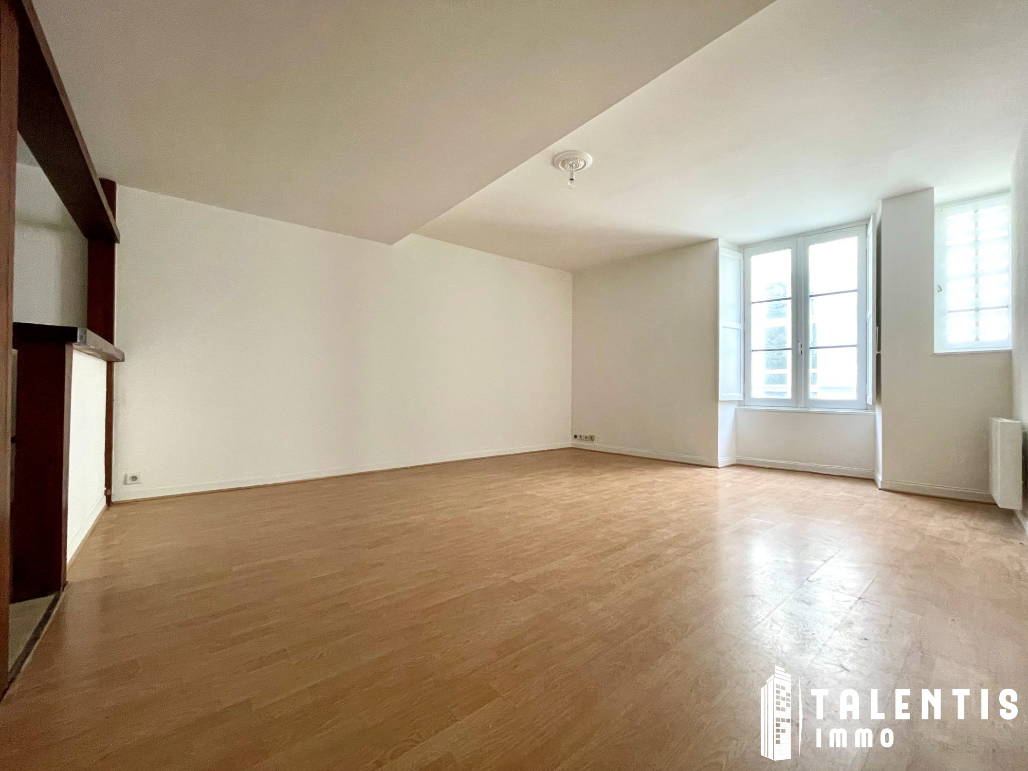 Appartement 1 pièce - 41m² - NANTES