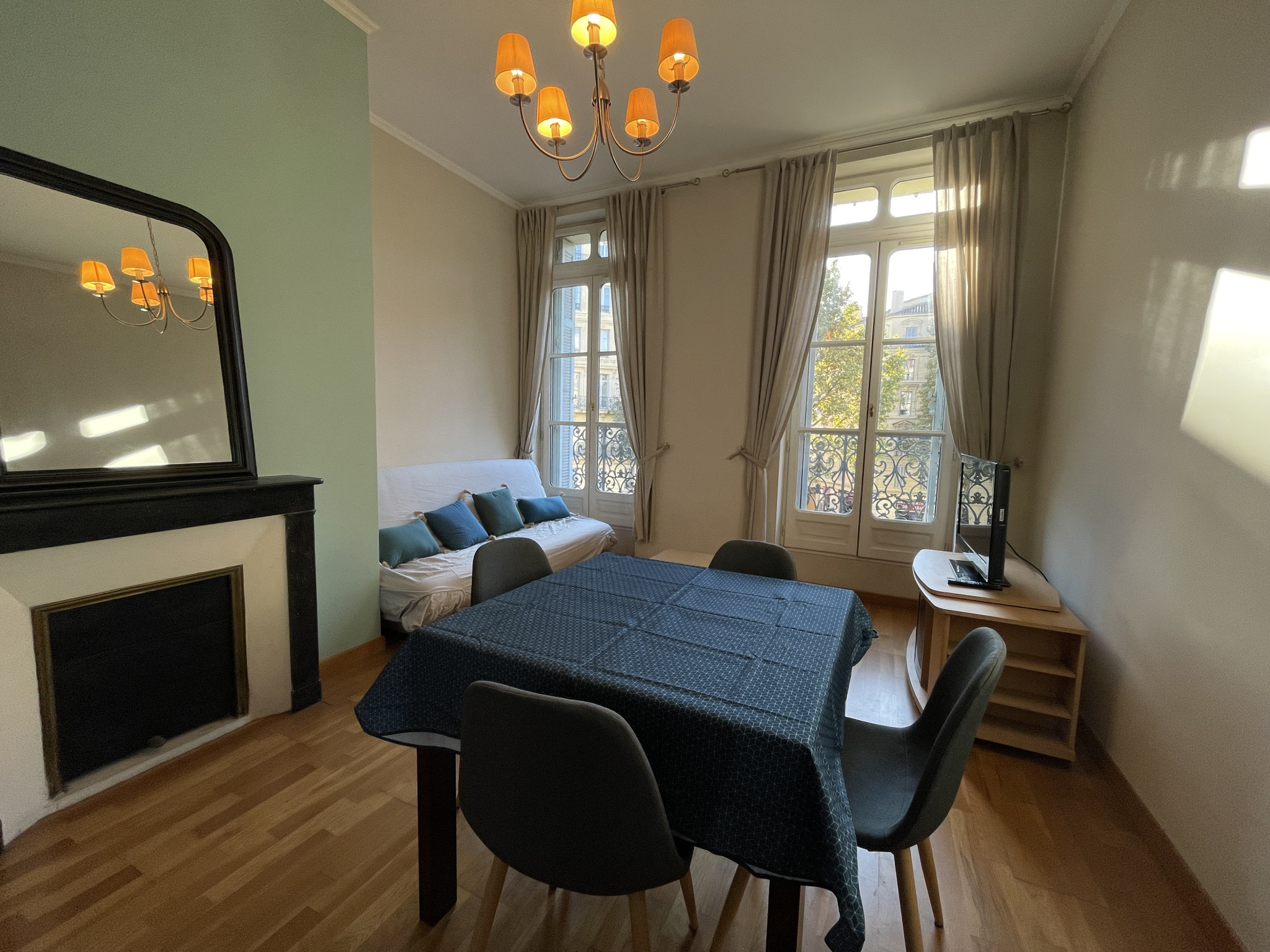 Appartement 2 pièces - 48m² - MARSEILLE  - 2ème