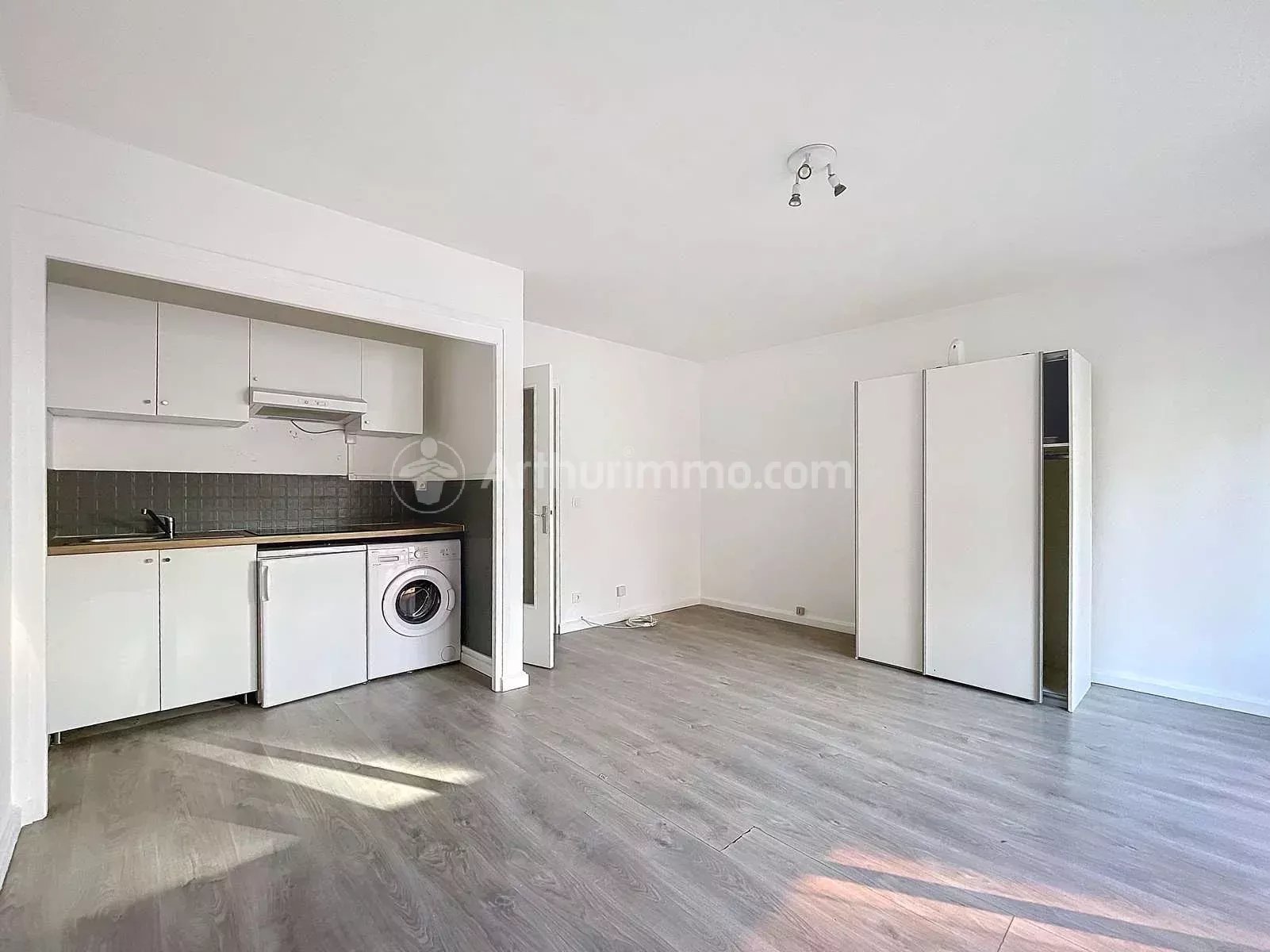 Appartement 1 pièce - 26m² - CHAMALIERES