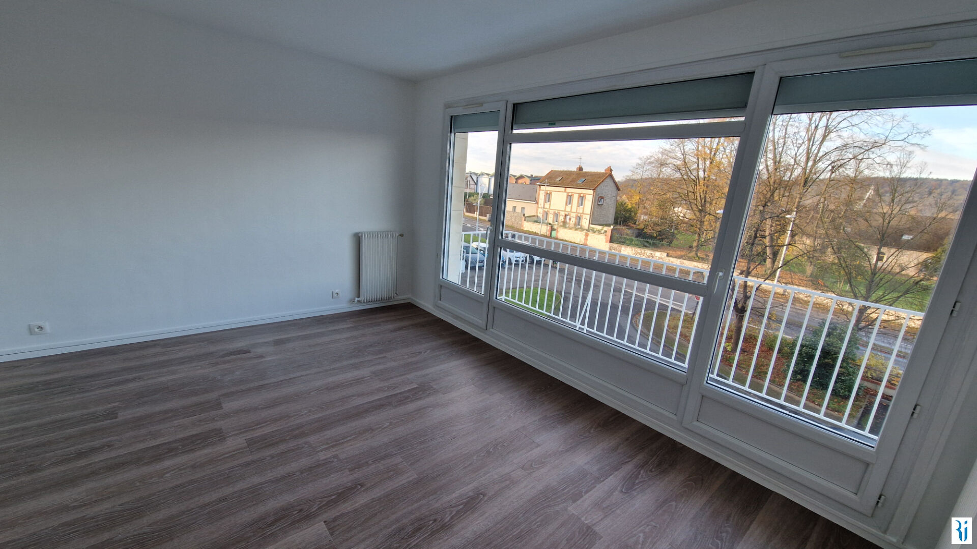 Appartement 3 pièces - 58m² - PETIT COURONNE