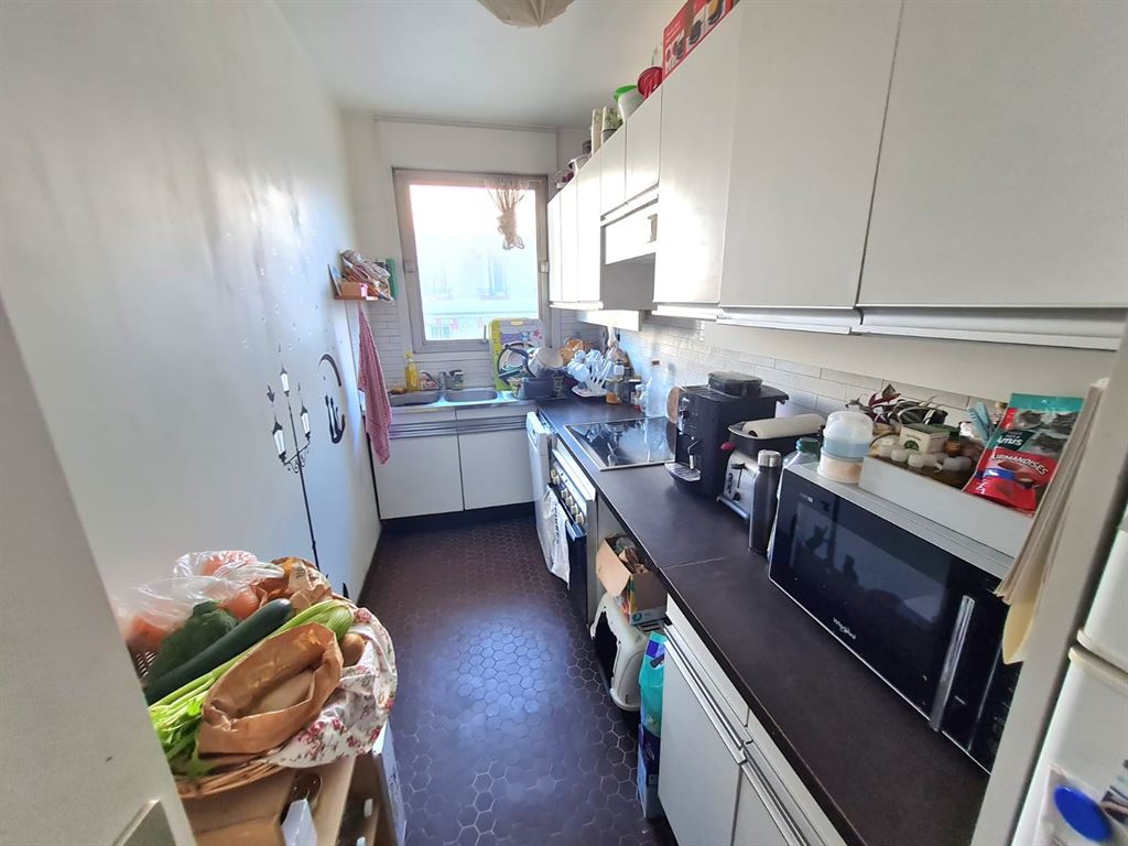 Appartement 2 pièces - 55m² - PARIS  - 10ème