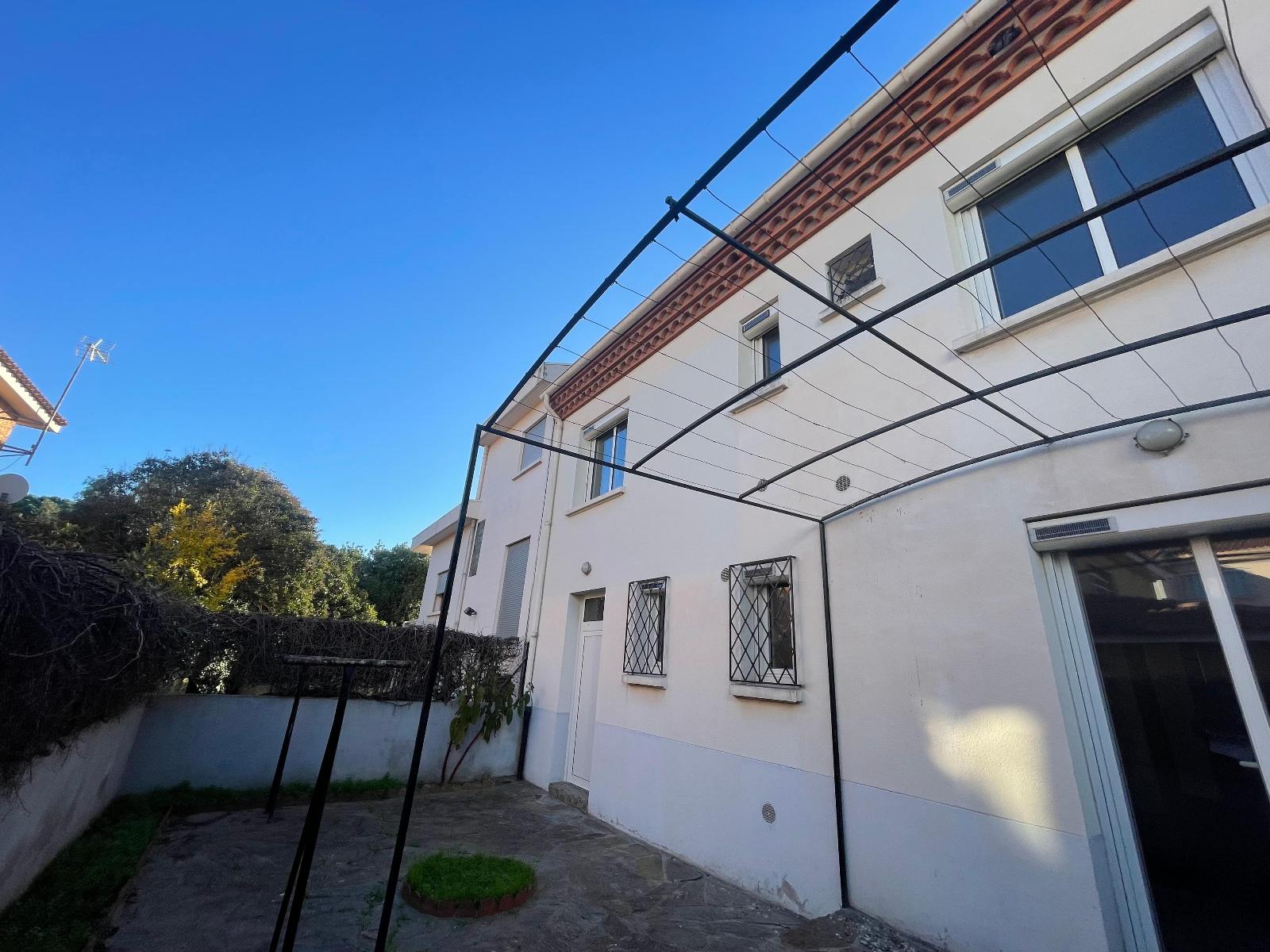 Maison 4 pièces - 116m² - PERPIGNAN