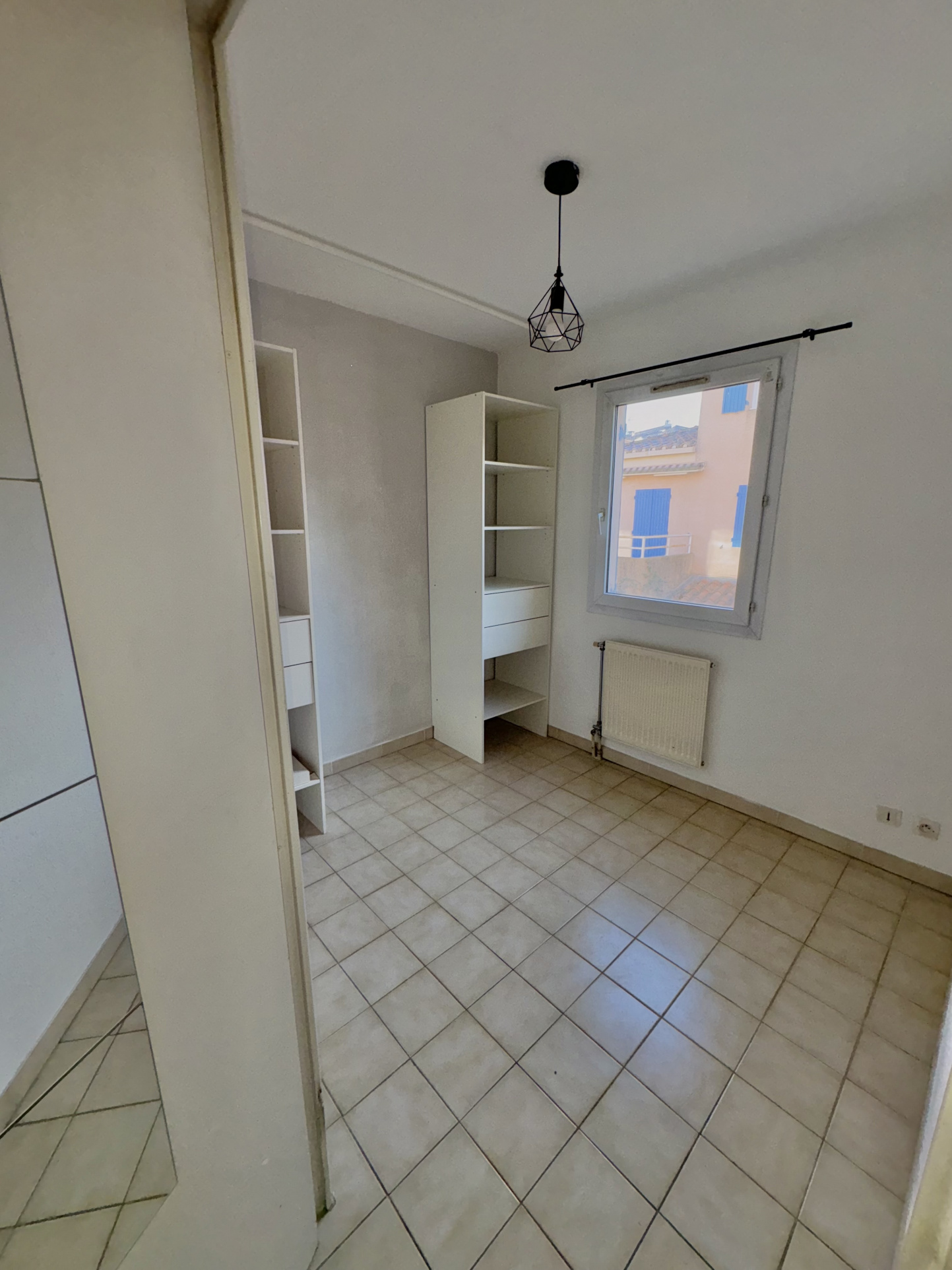 Appartement 2 pièces - 24m² - LUYNES - 80ème