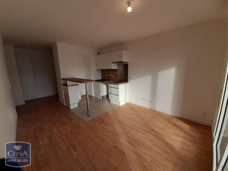 Appartement 2 pièces - 40m² - FONTENAY LE FLEURY