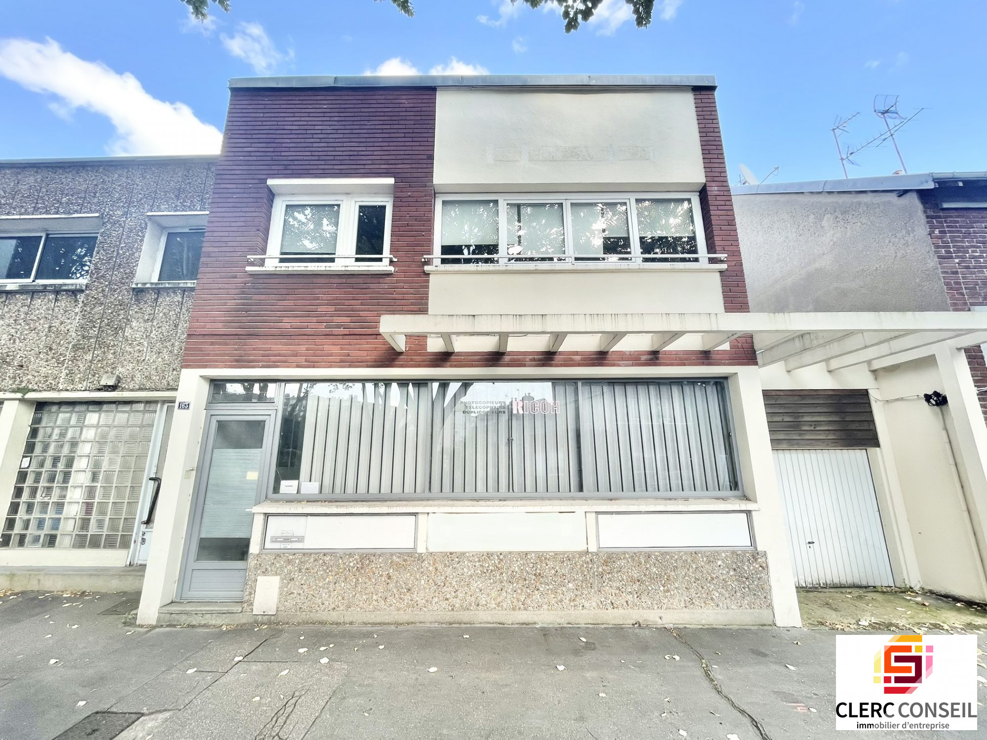 Local Professionnel  - 99m² - SOTTEVILLE LES ROUEN