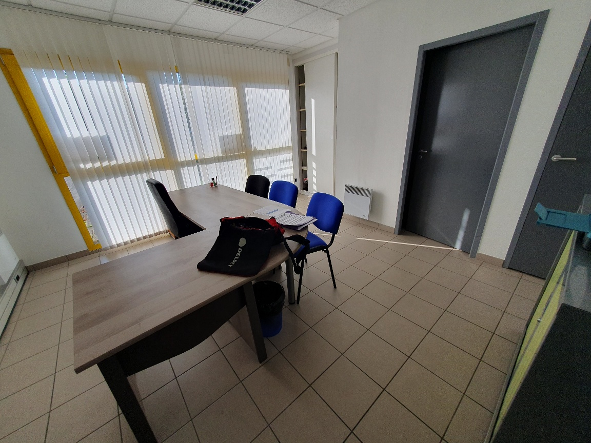 Local Professionnel  - 45m² - BESANCON