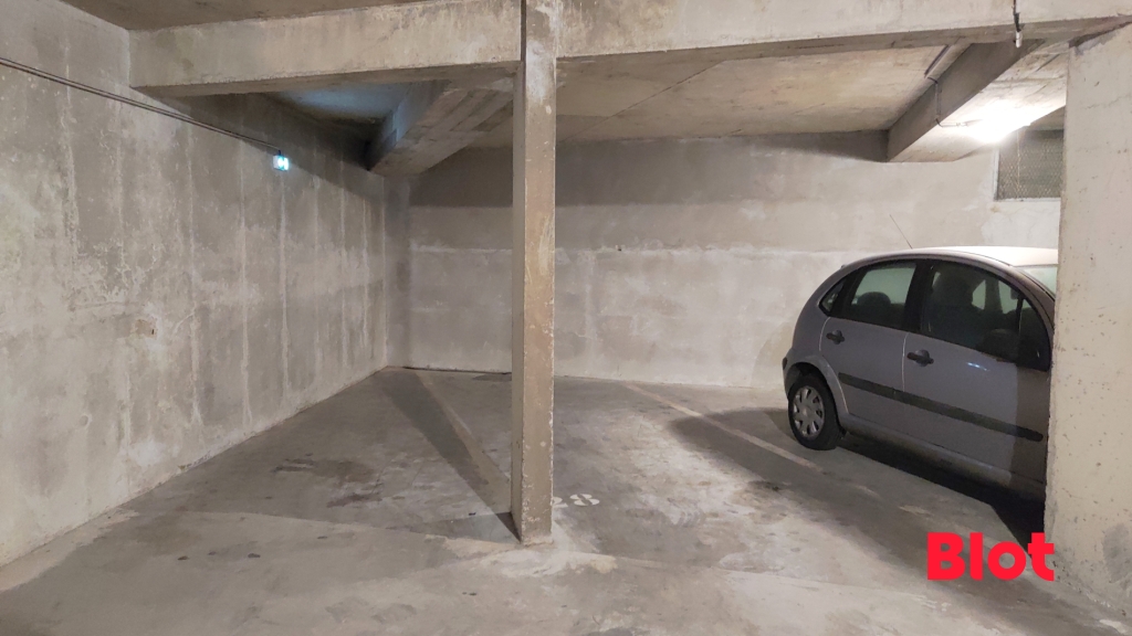 Parking  - ST MALO