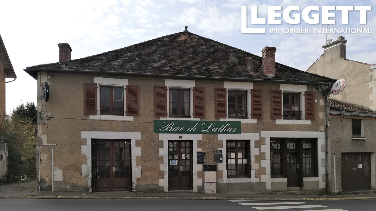 Maison 12 pièces - 361m² - LATHUS ST REMY